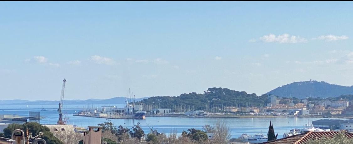 Haut De Villa Vue Mer La Seyne-sur-Mer Eksteriør bilde