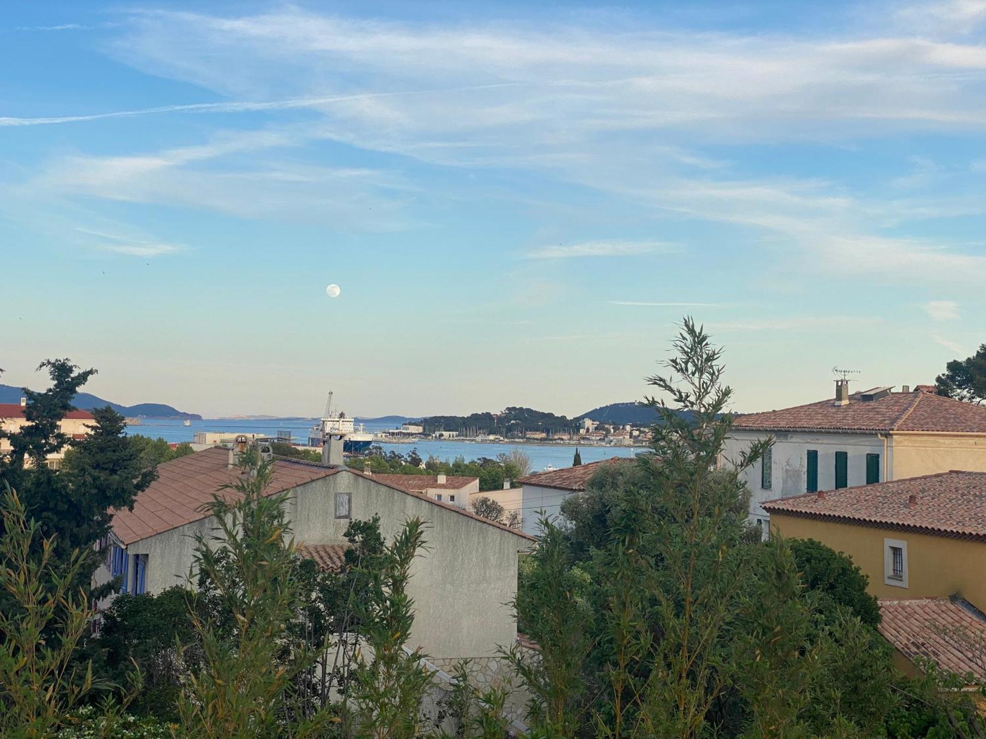 Haut De Villa Vue Mer La Seyne-sur-Mer Eksteriør bilde